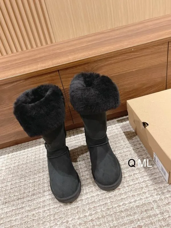 UGG sz35-40 2C ML110301